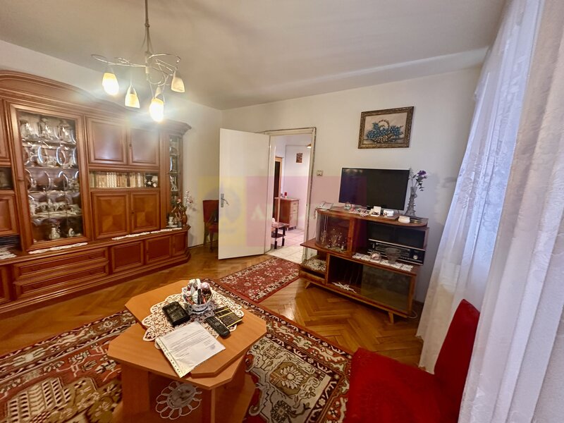 Apartament 3 camere Baba Novac- stradal