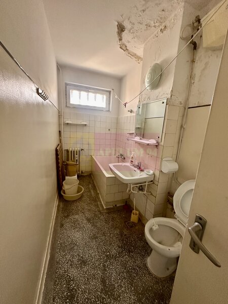 Apartament 3 camere Baba Novac- stradal