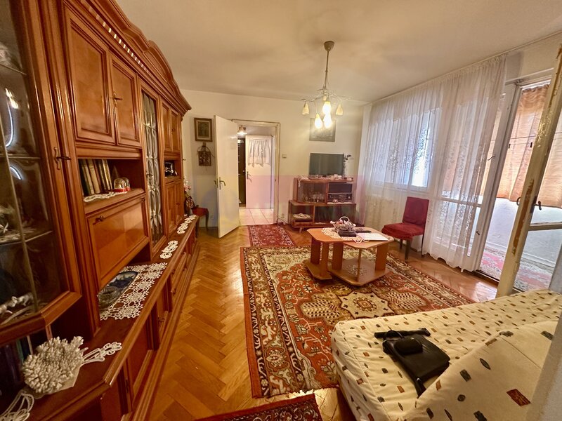 Apartament 3 camere Baba Novac- stradal